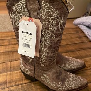 Corral Teens Boots - Size 4